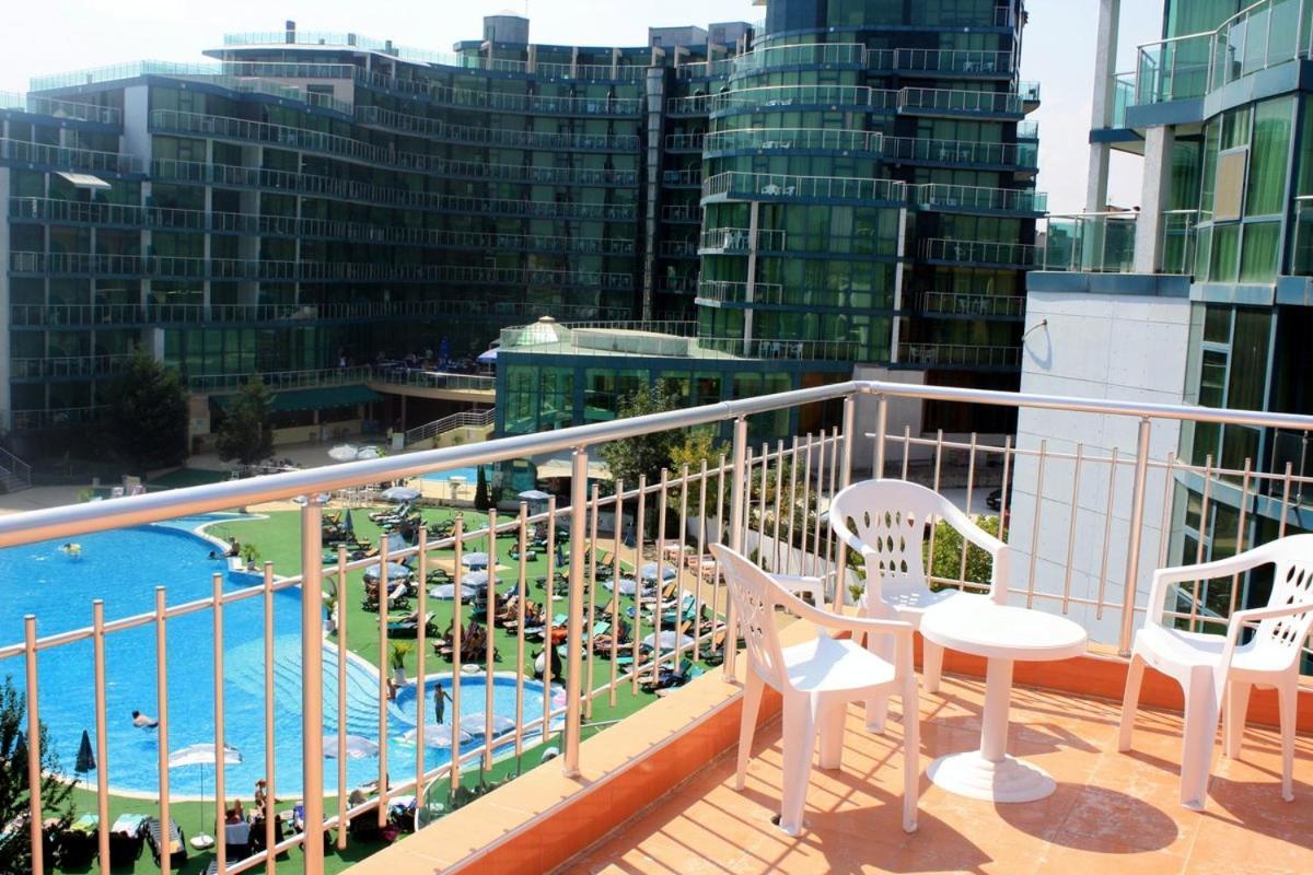 Guest Rooms Venera Primorsko Exterior photo