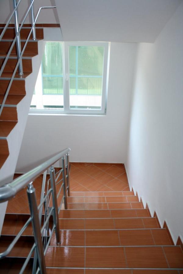 Guest Rooms Venera Primorsko Exterior photo